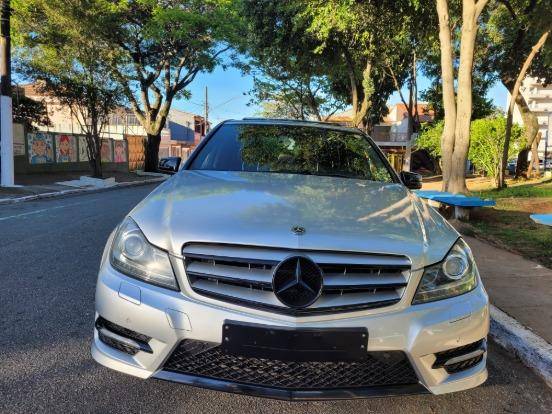 MERCEDES-BENZ C 250 2013