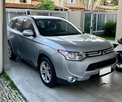 MITSUBISHI OUTLANDER 2015