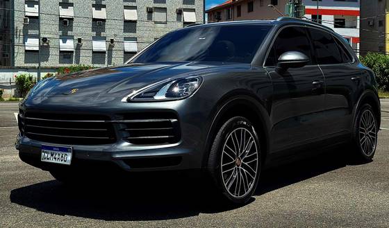 PORSCHE CAYENNE 2019