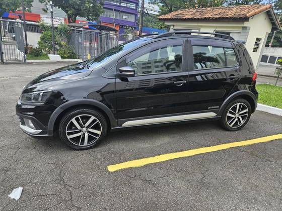 VOLKSWAGEN FOX 2019