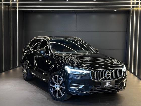 VOLVO XC60 2021