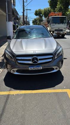 MERCEDES-BENZ GLA 200 2017