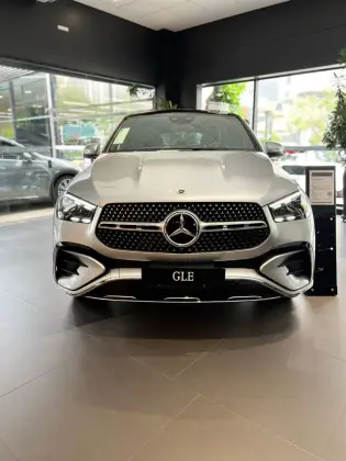 MERCEDES-BENZ GLE 450d 2025