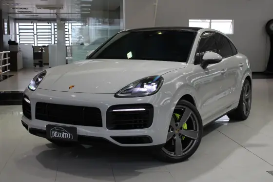 PORSCHE CAYENNE 2022
