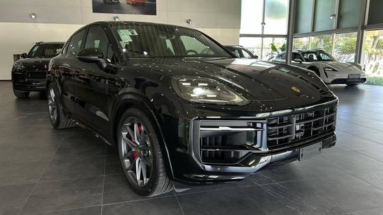 PORSCHE CAYENNE 2024