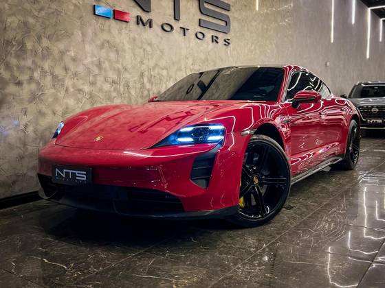 PORSCHE TAYCAN 2022