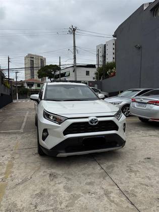 TOYOTA RAV4 2019