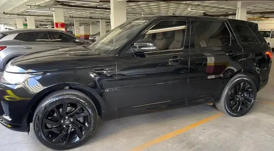 LAND ROVER RANGE ROVER SPORT 2019