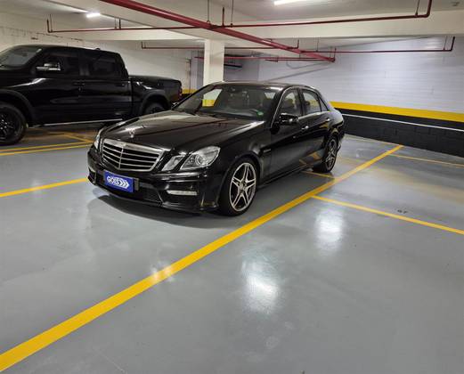 MERCEDES-BENZ E 63 AMG 2011