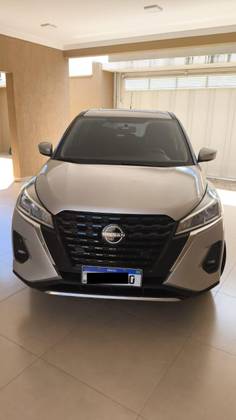 NISSAN KICKS 2024