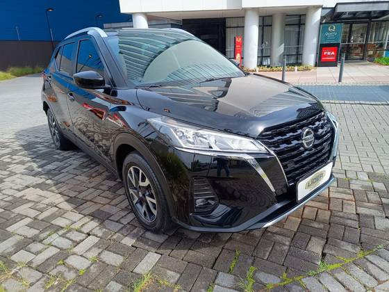 NISSAN KICKS 2022