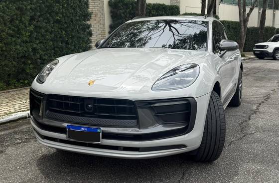 PORSCHE MACAN 2025