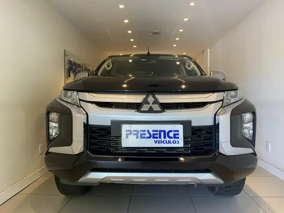 MITSUBISHI L200 TRITON 2022