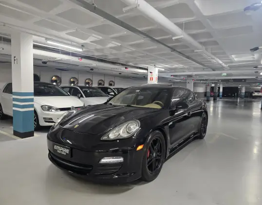 PORSCHE PANAMERA 2011
