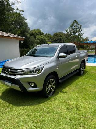 TOYOTA HILUX 2018
