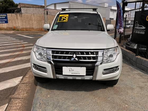 MITSUBISHI PAJERO 2019