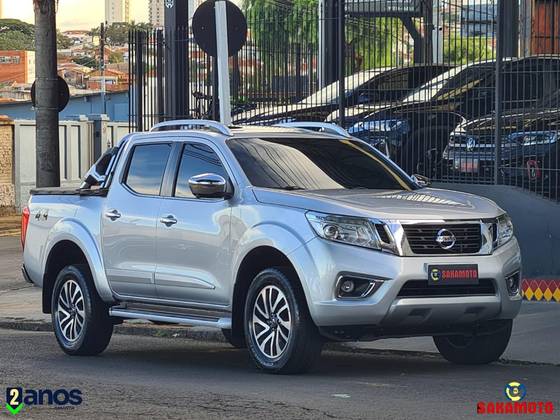 NISSAN FRONTIER 2021