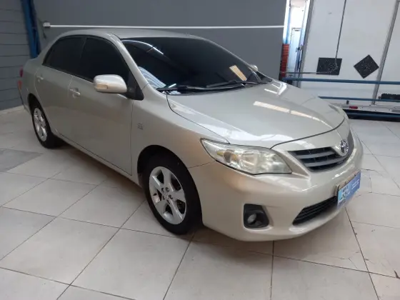 TOYOTA COROLLA 2014