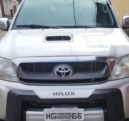 TOYOTA HILUX 2011