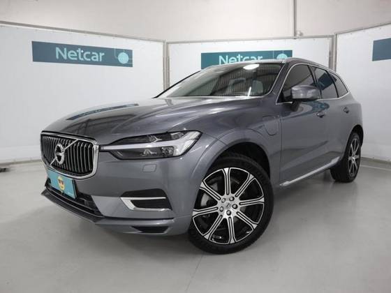VOLVO XC60 2021