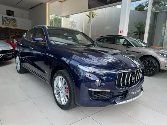 MASERATI LEVANTE 2019