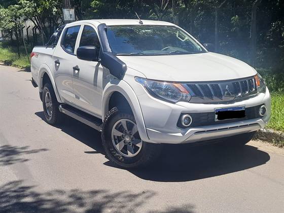 MITSUBISHI L200 TRITON 2022