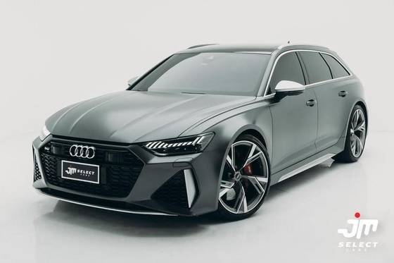 AUDI RS6 2021