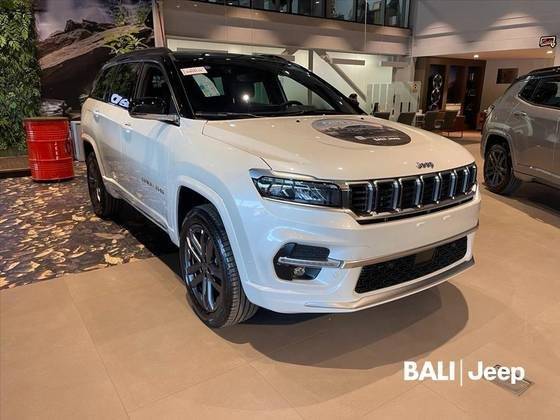 JEEP COMMANDER 2025