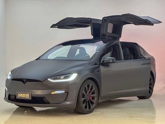 TESLA MODEL X 2023