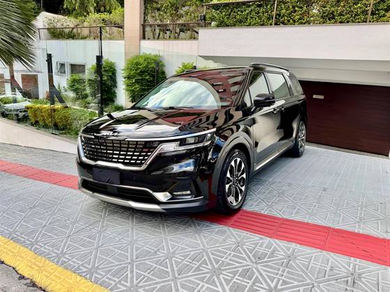 KIA CARNIVAL 2022