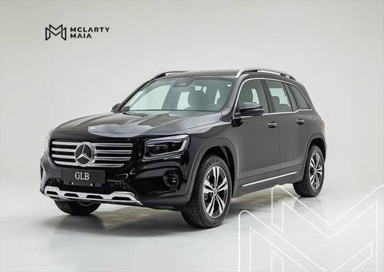 MERCEDES-BENZ GLB 220 2025