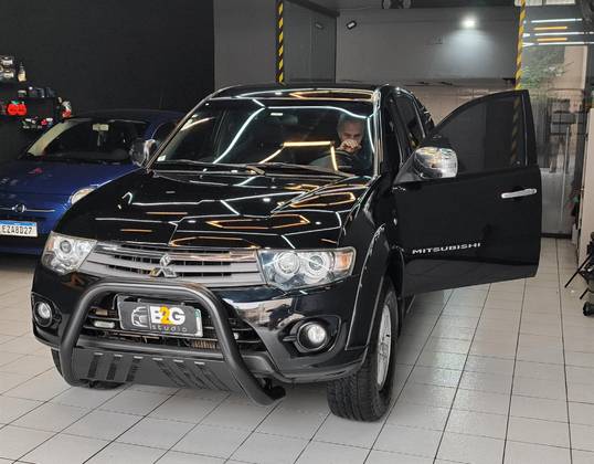 MITSUBISHI L200 TRITON 2015
