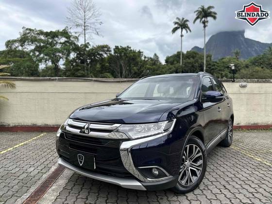 MITSUBISHI OUTLANDER 2016
