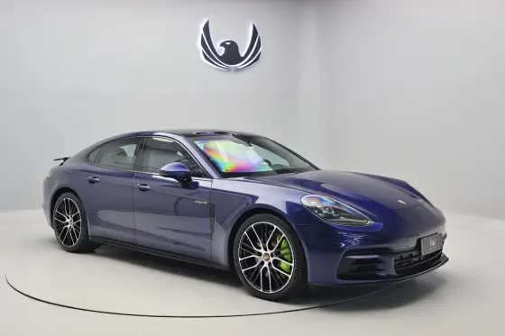 PORSCHE PANAMERA 2020