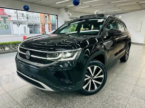 VOLKSWAGEN TAOS 2024