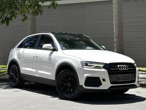 AUDI Q3 2017