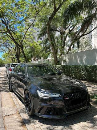 AUDI RS6 2015
