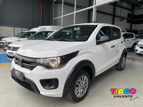 FIAT MOBI 2023