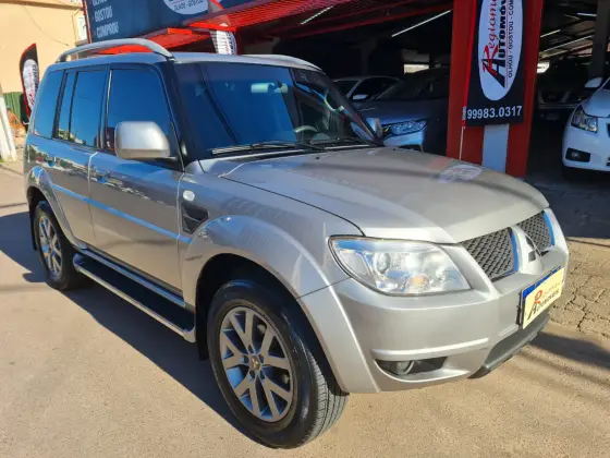 MITSUBISHI PAJERO TR4 2013