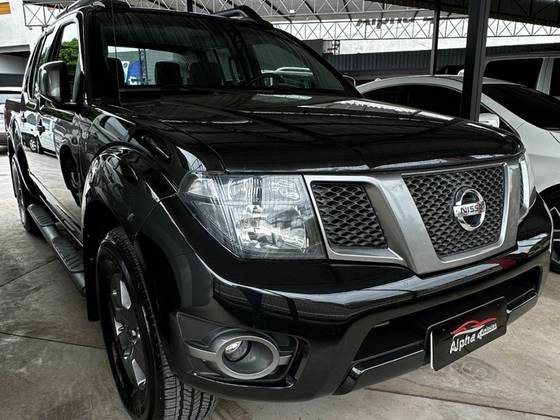 NISSAN FRONTIER 2015