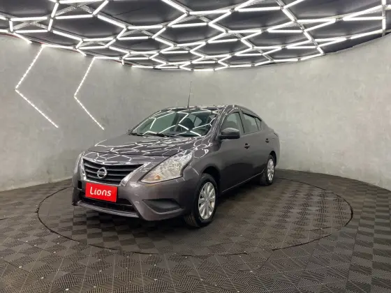 NISSAN VERSA 2021
