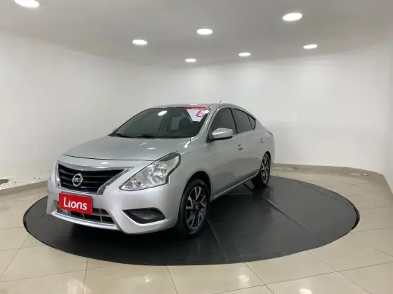 NISSAN VERSA 2016