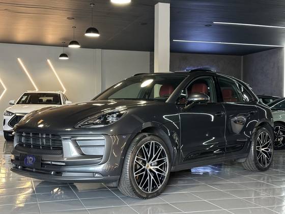PORSCHE MACAN 2024