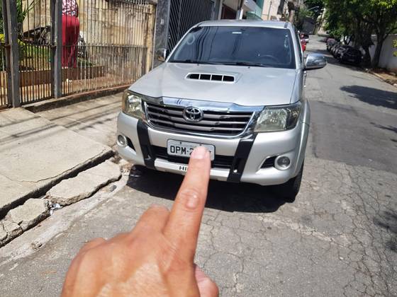 TOYOTA HILUX 2013