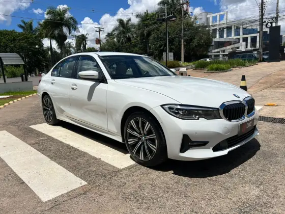 BMW 320i 2021