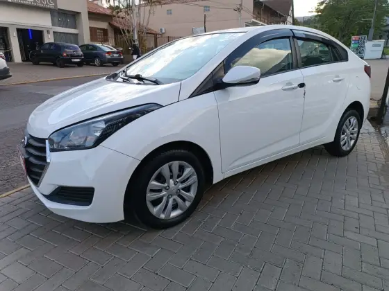 HYUNDAI HB20S 2019