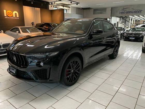 MASERATI LEVANTE 2022