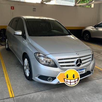 MERCEDES-BENZ B 200 2013