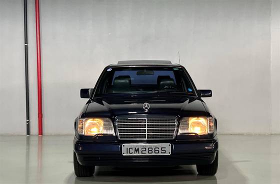 MERCEDES-BENZ E 320 1995