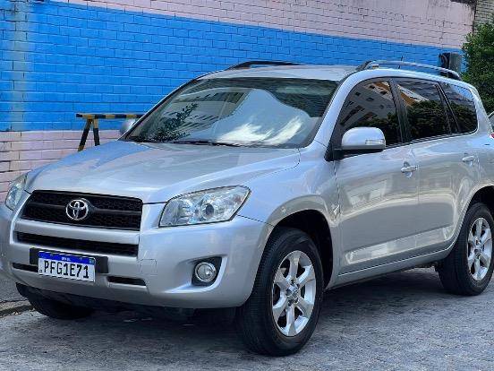 TOYOTA RAV4 2011